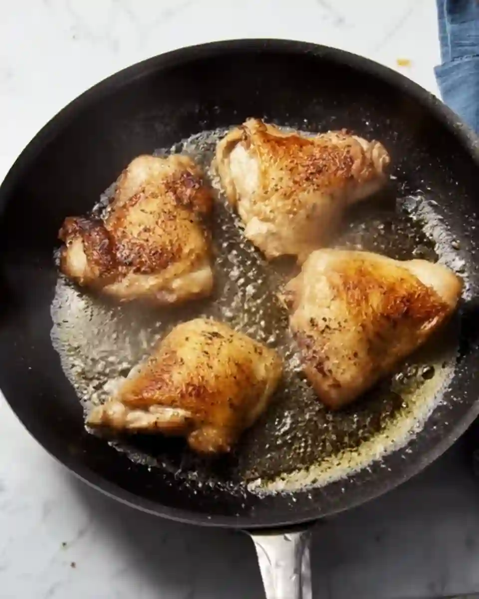 dorure de la cuisse de poulet à la poêle pour recette swicy